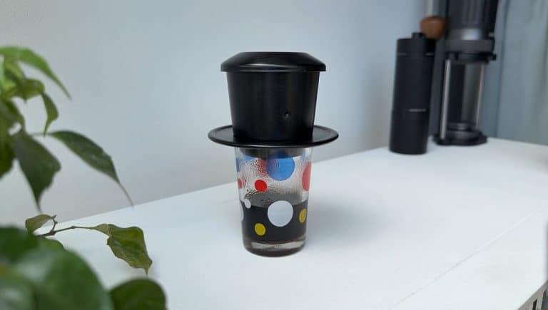 Vietnamese black coffee thumbnail